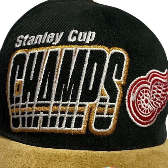 Vintage Detroit Red Wings Starter Hat Authentic 1997 Champions One Size NHL Cap - Picture 10 of 11